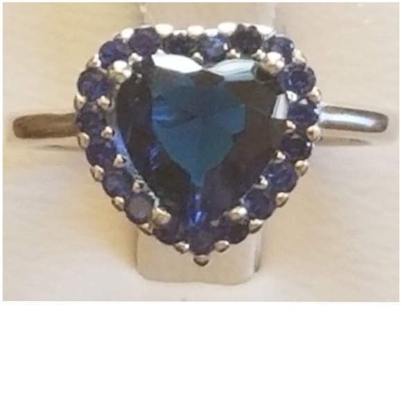 Genuine 3ct Blue Sapphire Heart Ring Size 6
